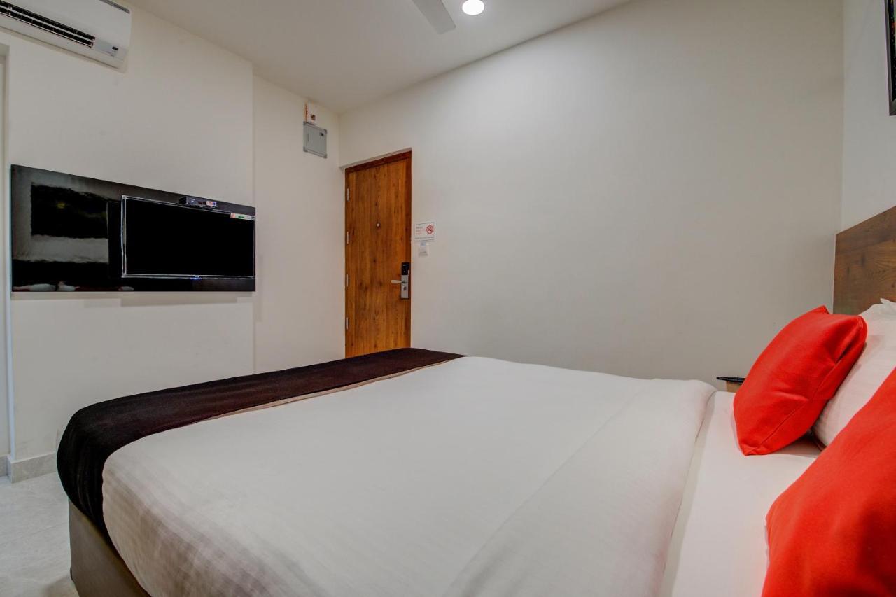 Arunaa Inn Airport Hotel,Ченнаї Екстер'єр фото